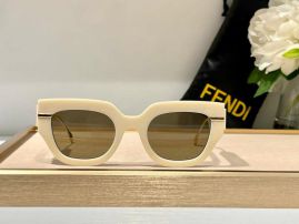 Picture of Fendi Sunglasses _SKUfw56611479fw